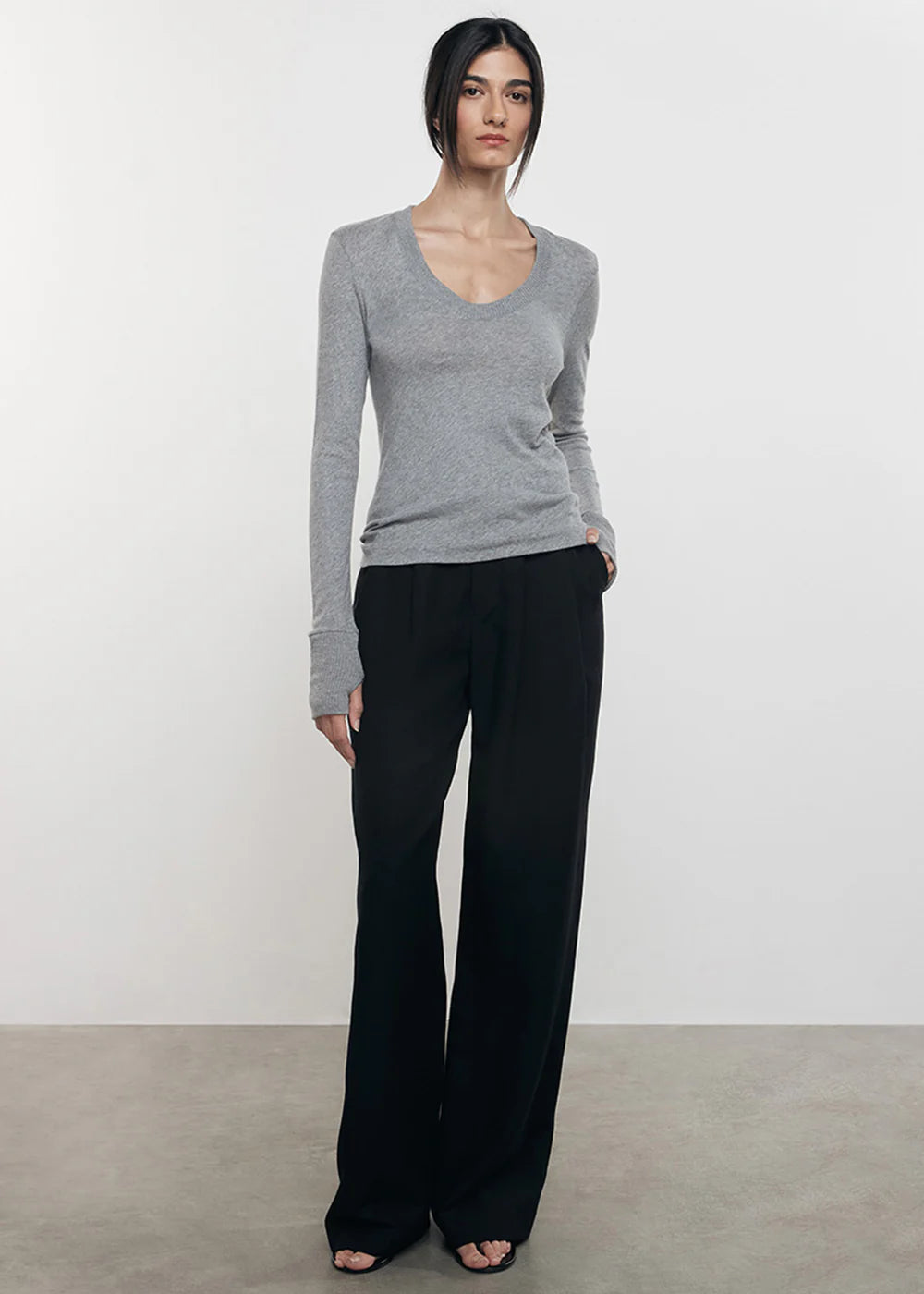 Cashmere Easy Cuffed Uneck